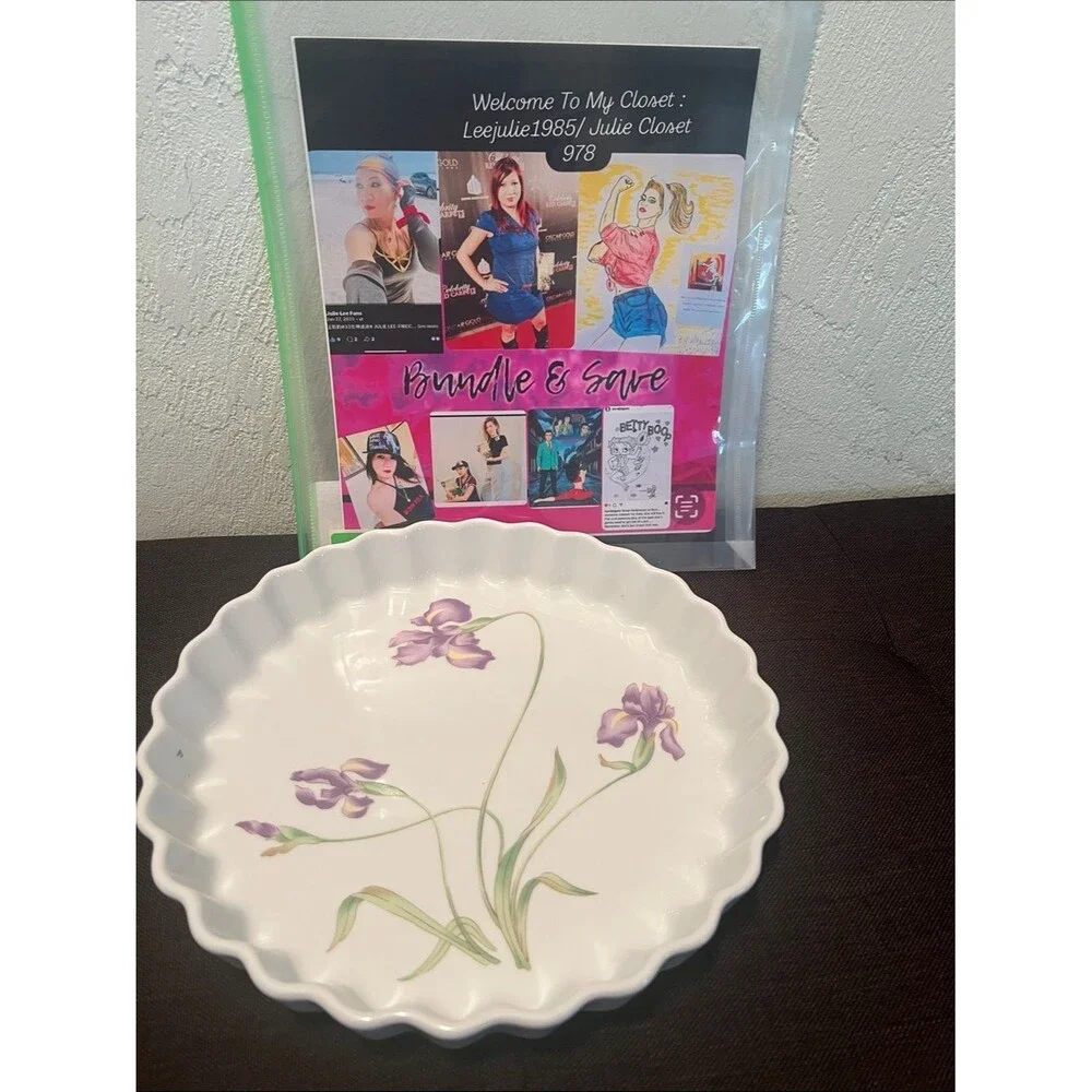 #2129**1980’s Porcelain Scalloped Serving Platter with Purple Japan Design